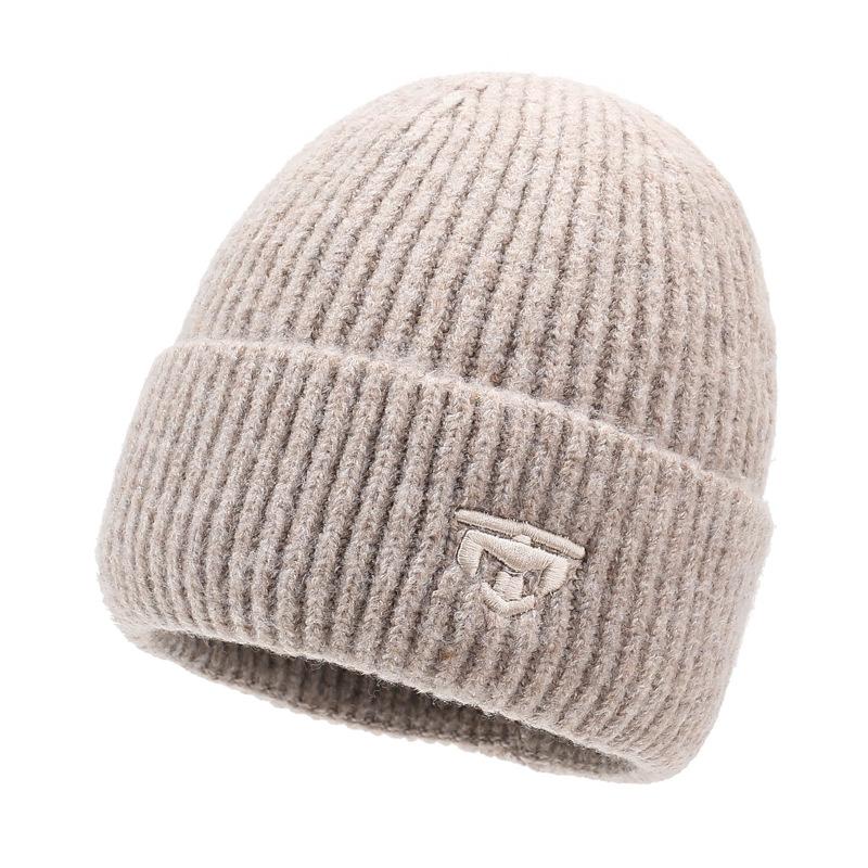 

Outdoor Sports Hat Knitted Hat Skateboard Wool Hat Autumn Winter Warm Head Cap