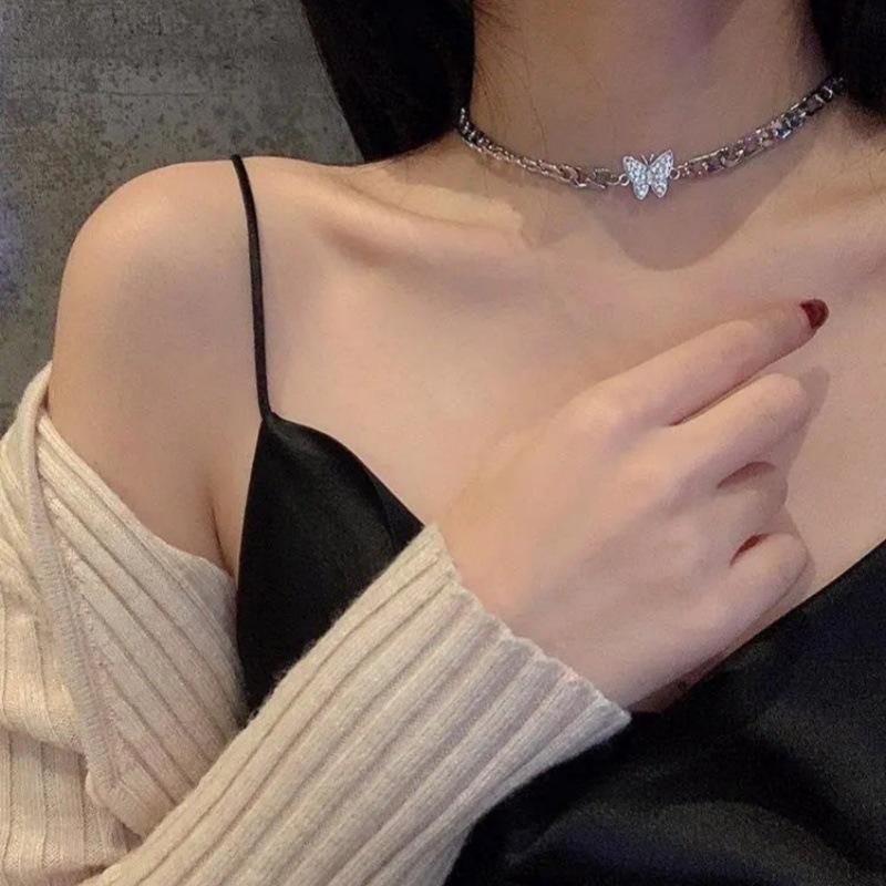 INS Chic Light Luxury Butterfly Diamond Choker - Trendy Hip-Hop Style Necklace for Women