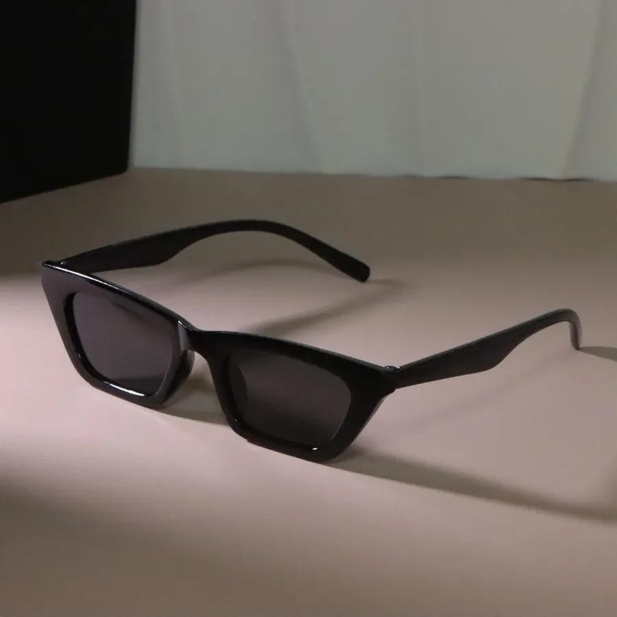 

Vintage Women Fashion Square Sunglasses Retro Colorful Minimalist Sun Glasses Female Male Eyewear Oculos Other
