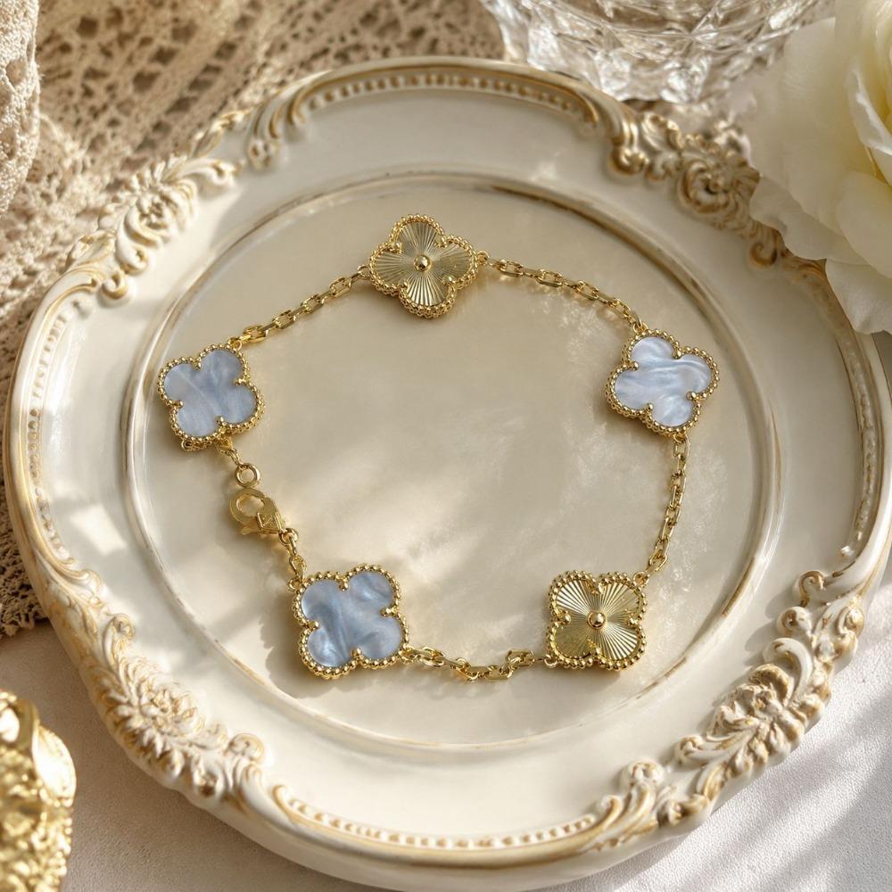 Four-leaf Clover Five-flower Bracelet for Women Accessible Luxury Style Fashioneasiest for Matchcasual Flower Bracelet