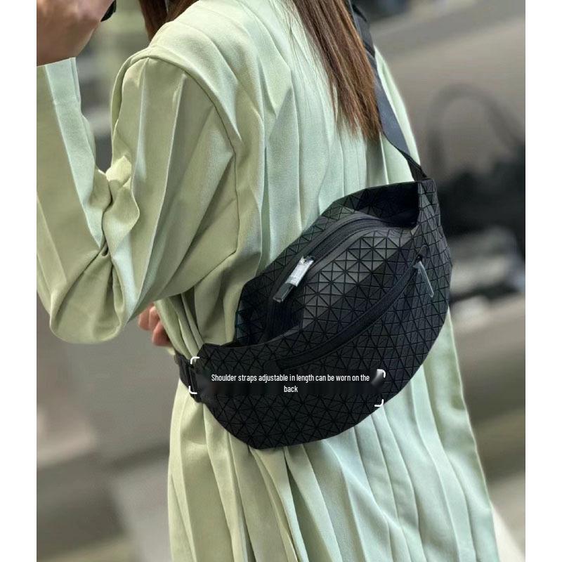 2024 Japan Diamond Pattern Unisex Crossbody Waist and Chest Bag - Casual Fashion Street Small Messenger Bag