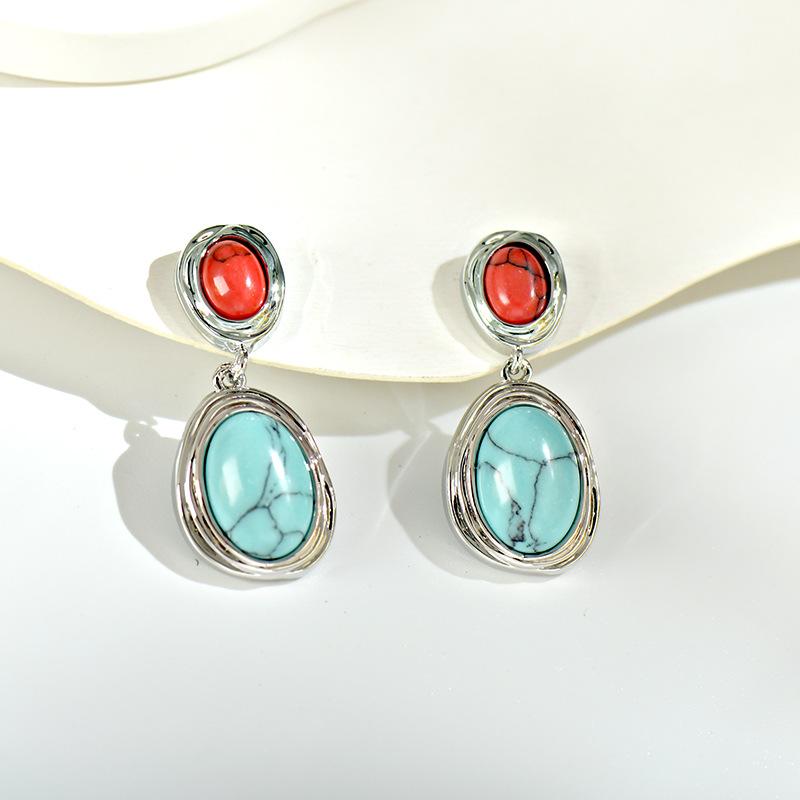 

Vintage Palace Style Earrings with A Light Luxury and High-end Temperament, Earrings with A New Chinese Style and National Style