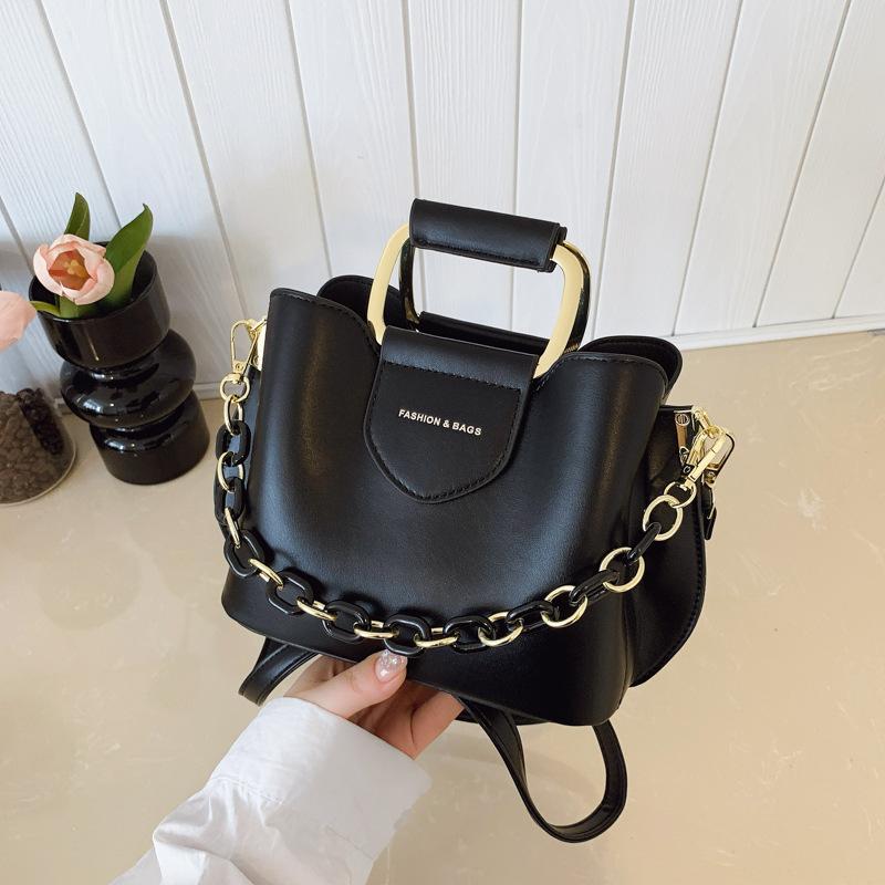 

Сегодняшние популярные сумки, новые летние текстурные нишевые наплечные сумки, универсальные сумки-мессенджеры, сумки-ведра чёрный