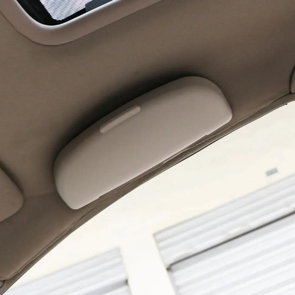 For Nissan Qashqai Dualis Rogue X-trail Sunny Livina Glasses Case Sunglasses Box Glasses Holder Organzier Interior Accessories