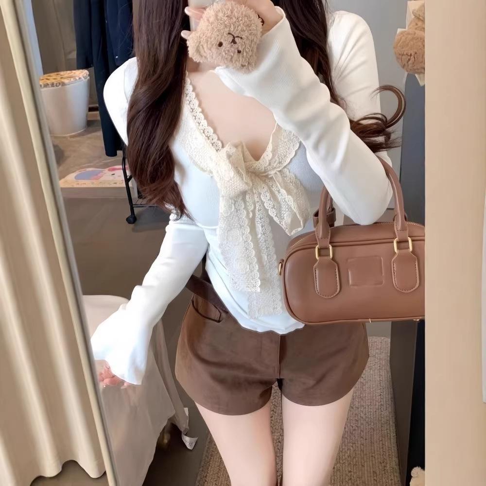Women's Slim Fit Lace Bow Long Sleeve T-Shirt - New Autumn/Winter 2026 Chic