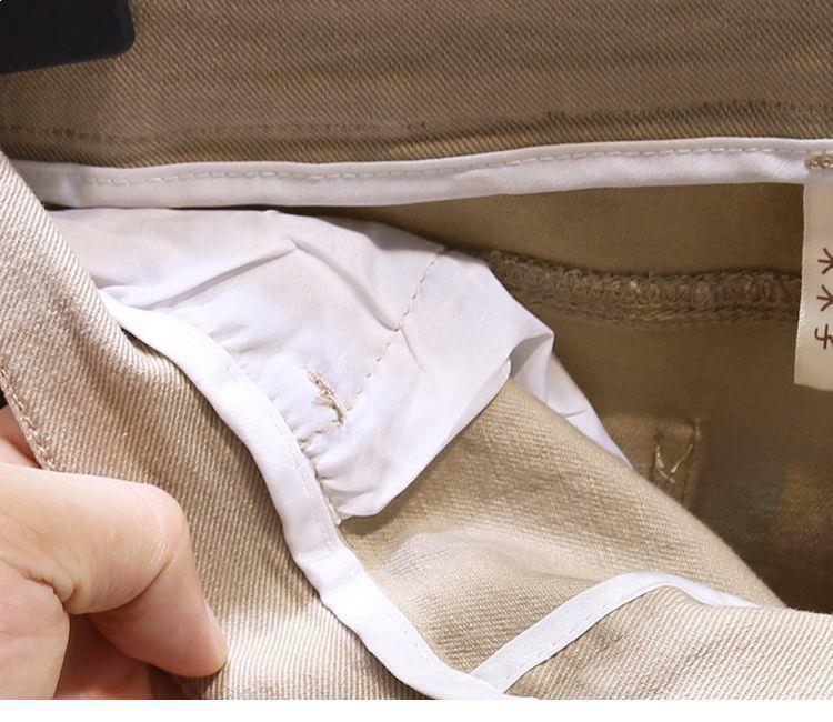 Versatile Khaki Women's Dad Jeans: High-Waisted, Loose, Slimming, Perfect for Spring/Autumn Casual Wear, and Flattering as Outerwear or Harem Pants.