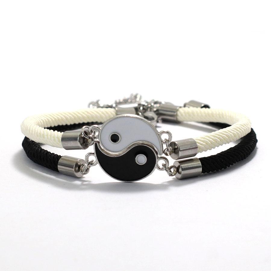 

Набор плетеных браслетов для мужчин и женщин, регулируемый браслет Инь-Ян, китайский стиль, тайцзи, восемь триграмм, браслет, подарок для любимого человека или лучшей подруги чёрный/белый