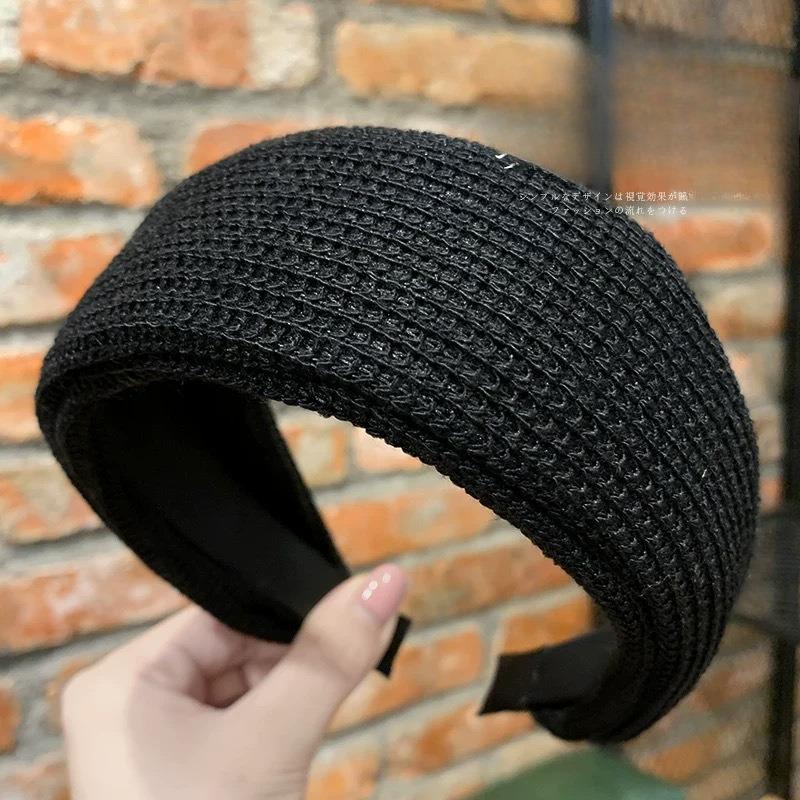 Autumn and Winter Plush Wide-brimmed Hair Band with A High and Elegant Headband On The Top of The Head