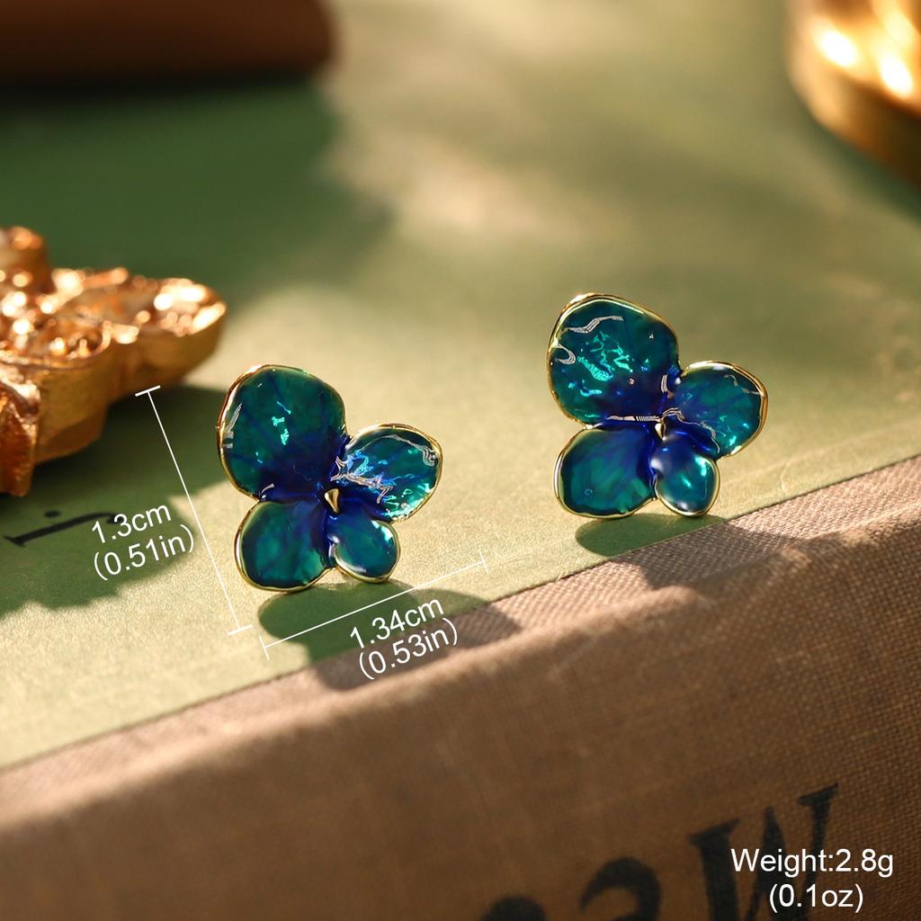 Court style medieval flower earrings retro niche exquisite temperament earrings pearl design versatile earrings