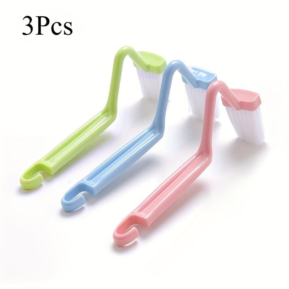 

3Pieces bathroom scrub brushes with telescopic handles, suitable for washroom and outdoor multi setting use, no power needed