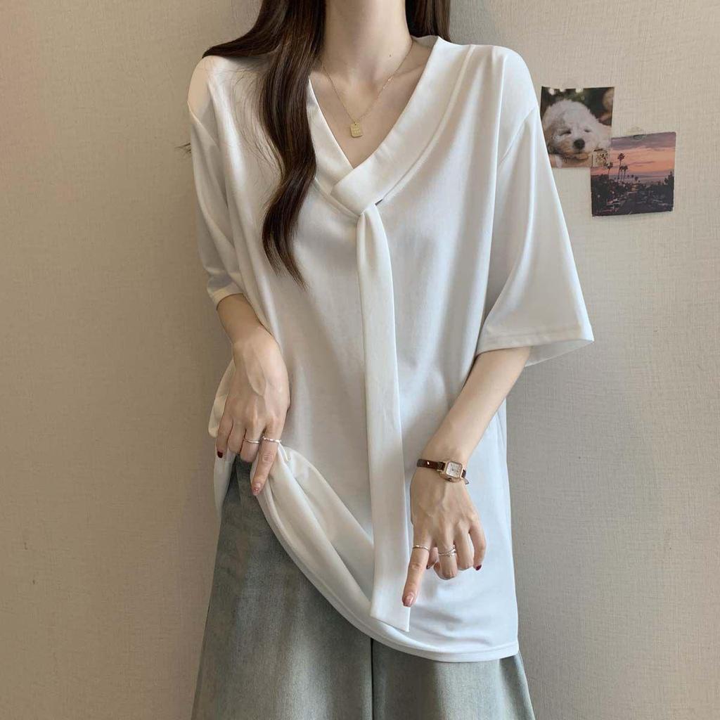 2026 Plus Size V-Neck Short-Sleeve Slimming T-Shirt for Women - Loose Fit, Flaw-Hiding Summer Fashion Top