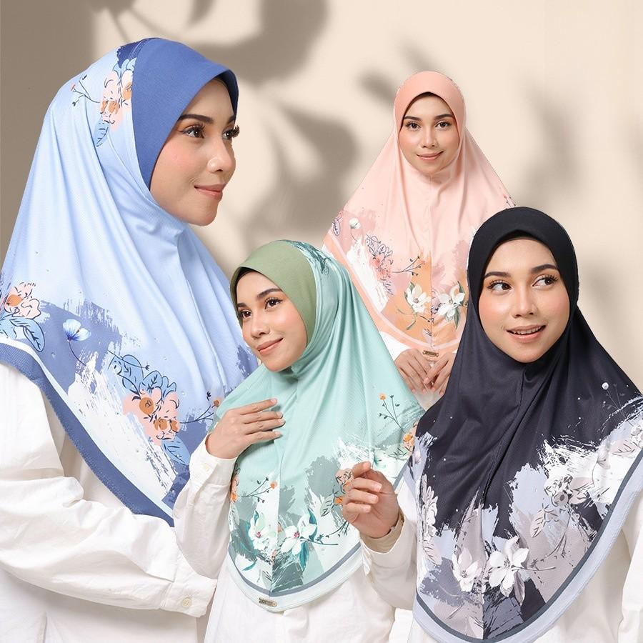 Ethnic Floral Headscarf For Women With Border Detail For Summer Wear