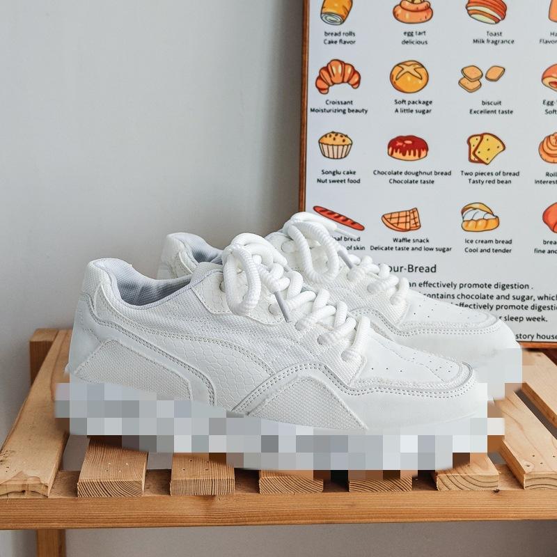 New Platform Men's Shoes Autumn Versatile Casual Sports Low-top Board Shoes Student Height Increase Black Soft-soled Wear-resistant Shoes