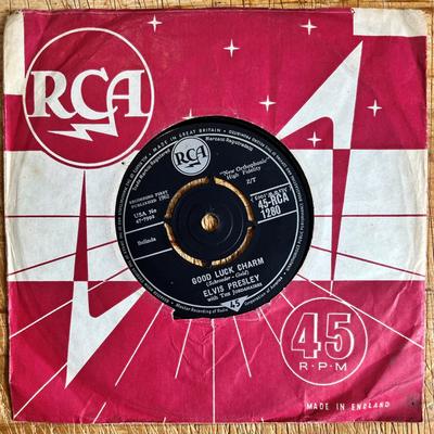 7inch Record ELVIS PRESLEY, THE JORDANAIRES - Good Luck Charm 45RCA1280 RCA 1962 UK Rock Used