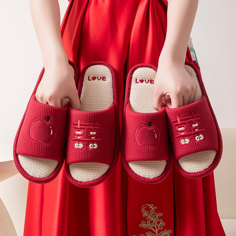 Wedding Slippers Autumn Winter Luxury Red Couple Matching Anti-Slip Breathable Men'S Women'S Home Comfort House Slippers Shoes