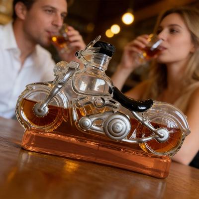 Motorcycle Wine Bottle Rider Wine Gift Vintage Motorcycle Wine Decanter with Stable Base Easy-open Stopper Glass for Parties