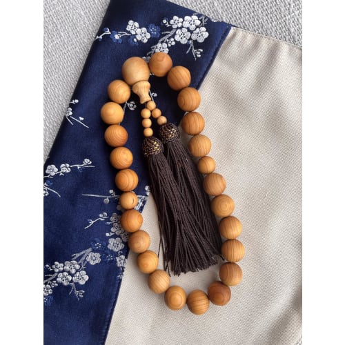 Handmade Men's Prayer Beads by Gaihaku, 15mm Main Beads, Made of Natural Wood, Luster and Fragrance Enhance with Age, Includes Prayer Bead Bag, Perfec
