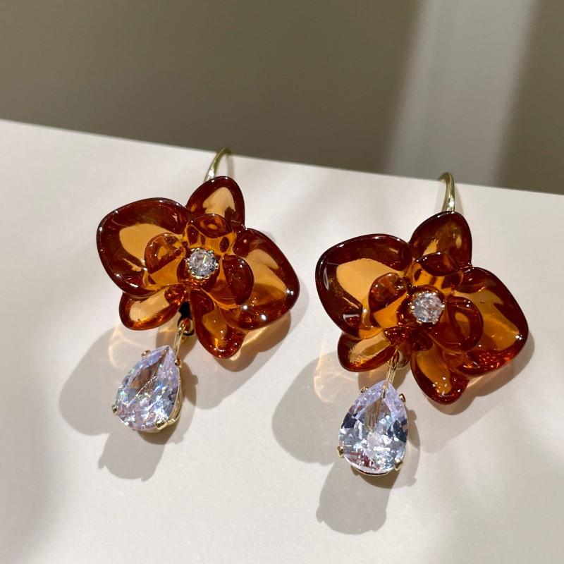 

Модные серьги-подвески для женщин коричневый