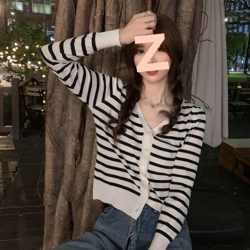 Women's V-Neck Striped Knit Cardigan, Long Sleeve, Lightweight, for Spring/Autumn 2026