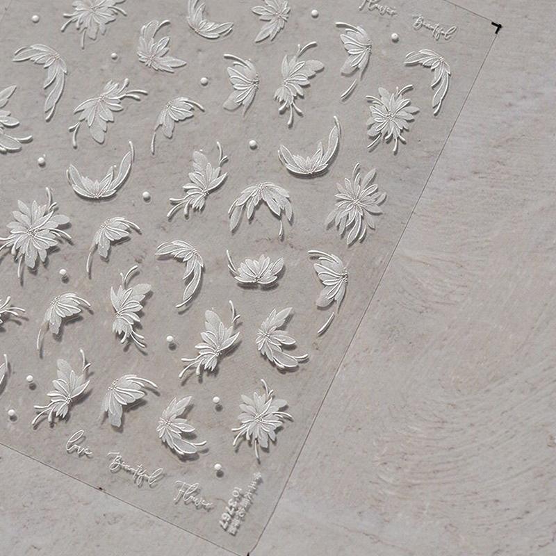 

Изящная наклейка для ногтей в форме георгина, стереоскопическая рельефная наклейка для ногтей, украшение для самостоятельного улучшения, клейкая наклейка белый