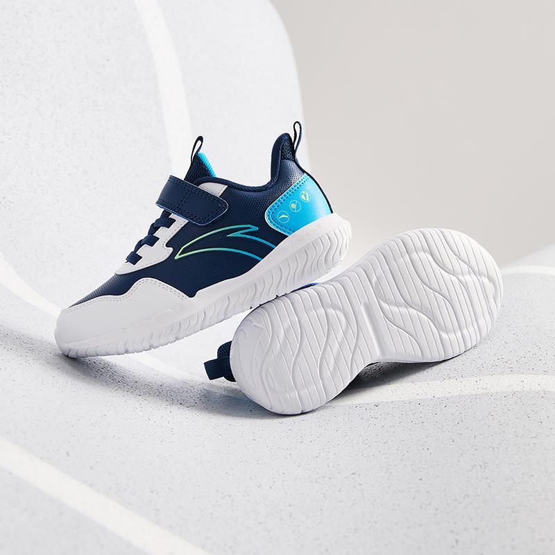 Anta Kids Vitality Comfortable Versatile Lightweight Shock Absorbing Low Top Running Shoes Kids Running Shoes White Blue A12439968-6