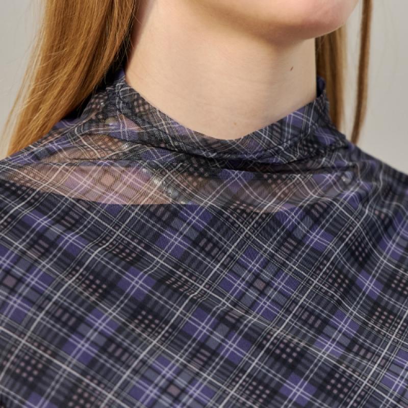 Maxza Glen Check Sheer Mock Neck T shirT zf05qT600na