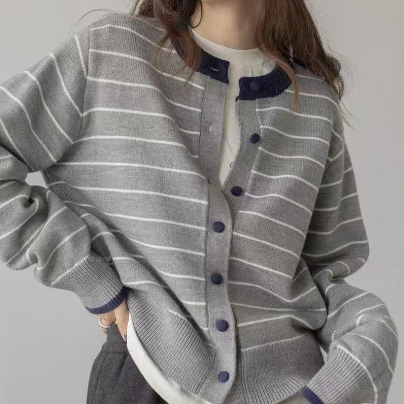 Autumn and winter contrasting striped sweater women's loose and lazy top retro crew neck knitted cardigan jacket