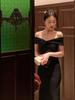 French white one-word shoulder off-the-shoulder evening dress registration and receipt of Hepburn style pleated slim-fitting hip-wrapped