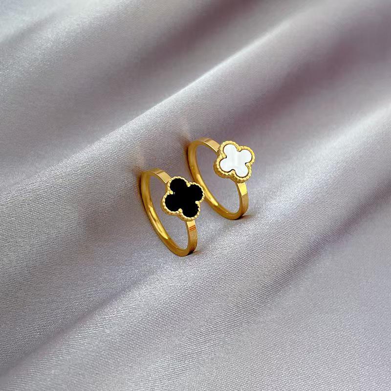 Elegant 18k Four-Leaf Clover Ring with Petal Design, Versatile Non-Fading Jewelry in Ins Style