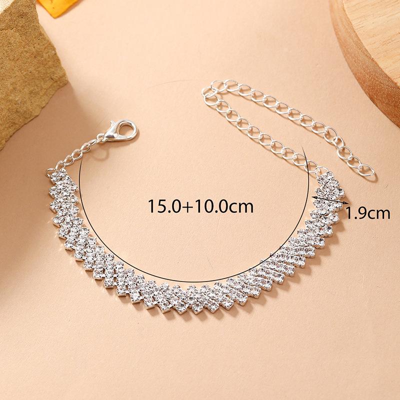 Elegant Rhombus Full Diamond Minimalist Bracelet with Trendy Personality and Light Luxury Design