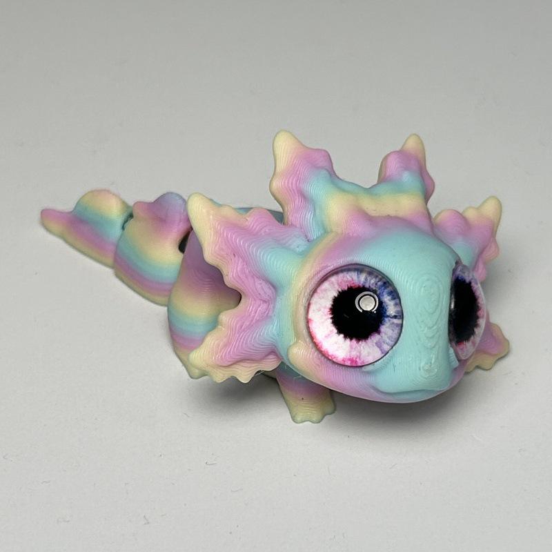 3D Printed Movable Salamander Toy with Jointed Hinges - Mini Simulation Baby Salamander Eyes - Popular Gift Item