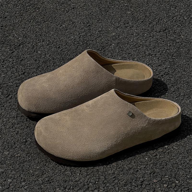 2025 nové výklenkové kožené retro pantofle Muller s kulatou špičkou na jeden pedál, líná taška na hlavu, poloviční pantofle pro muže 45370-X