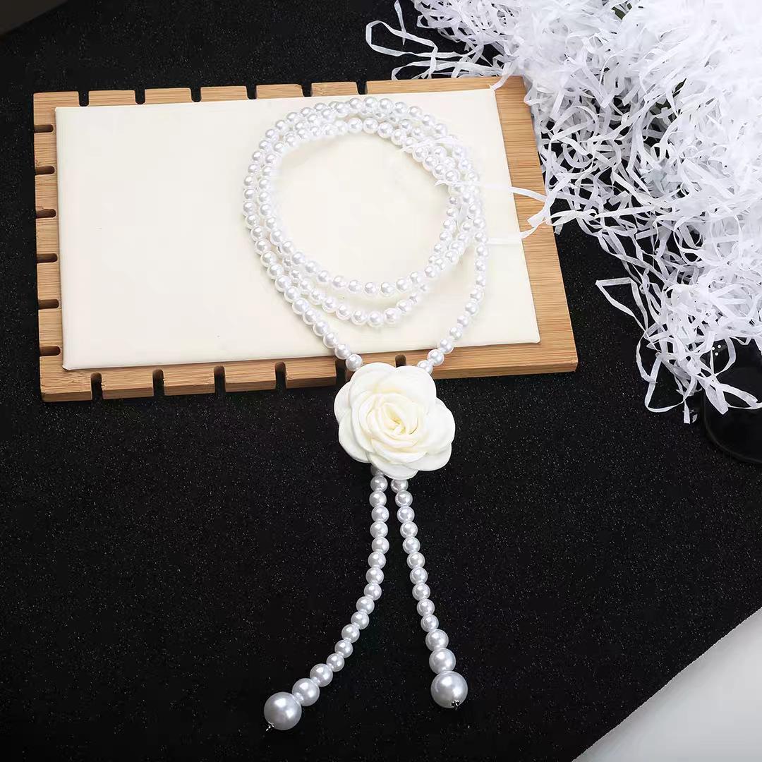 Korean Hepburn Style Camellia Pearl Waist Chain Black And White Flower Belt Decorative Dress With Skirt Xiaoxiangfeng