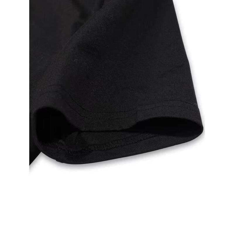 European Sizes Plus Size, Big & Tall T-shirt, with Black Cat On White Skull with Red Outline Print