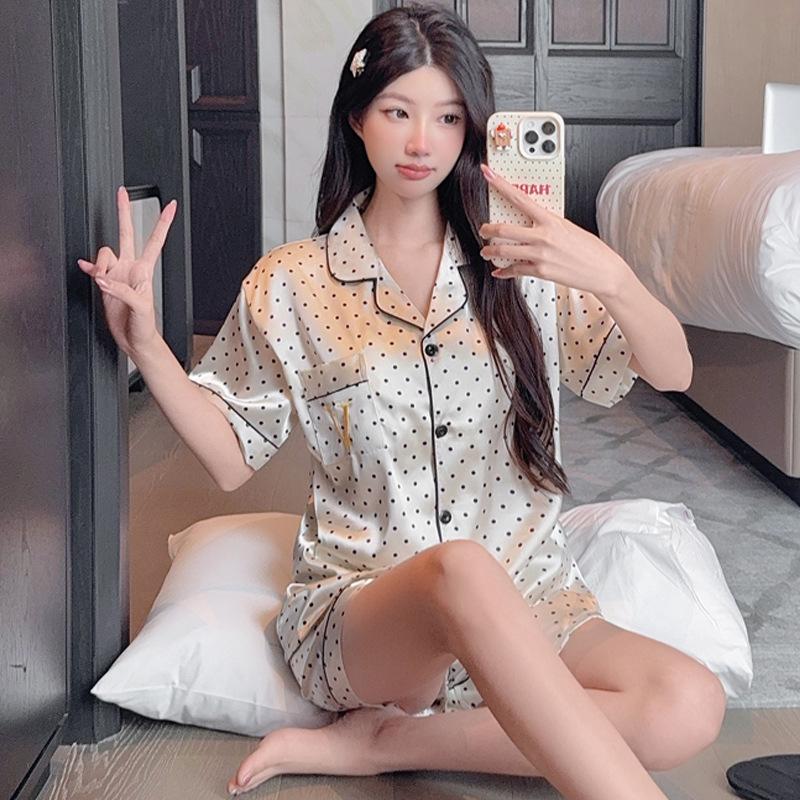 French Haute Letter V Polka Dot Short Sleeve Ice Silk Pajamas Women'S Summer Homewear Cardigan Two-Piece Set