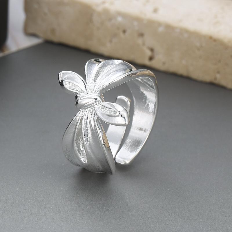 Bow Open Adjustable Ring for Women Silver Color Butterfly Knot Finger Ring Delicate Aesthetic Jewelry Gift for Daily Wear PartyGood product