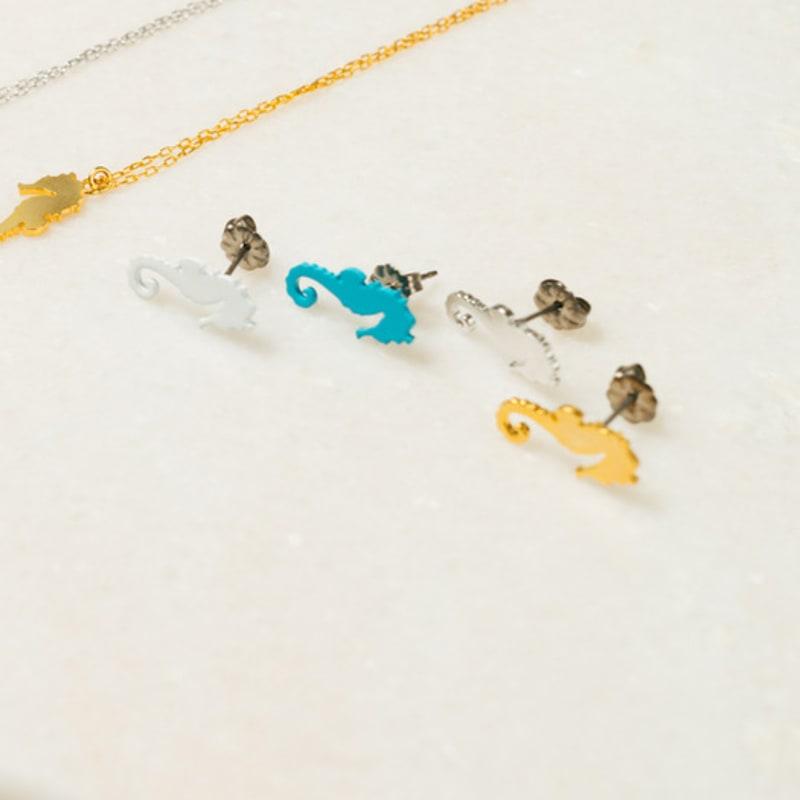 

lanterna Sea horse Silhouette Earring -1ea (4colors) Blue