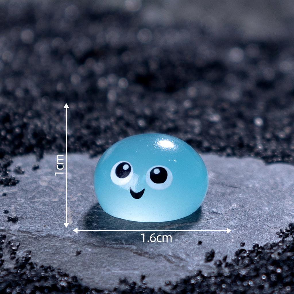 Outdoor Courtyard Gardening Decoration Luminous Water Drop Elf Diy Decoration Accessories Mini Car Desktop Small Ornaments