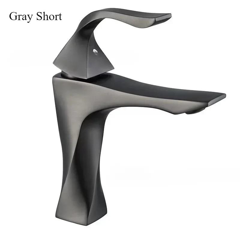 Hot and Cold Water Tap Single Handle Bathroom Faucet Nordic Basin Faucet Golden Chrome Single Hole Water Mixing Tap Deck Mounted