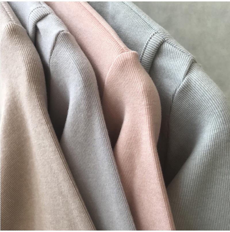 Soft Cotton High Neck Maternity Nursing Top with Horizontal Opening for Breastfeeding, Thickened for Warmth - Autumn/Winter.