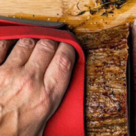 Värmebeständiga kökstänger Silikonplattahållare för att skära lyfta heta rätter Mångsidigt köksredskap