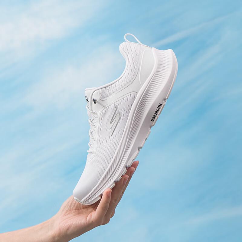 Skechers Women's GO Lightweight Cushioned Running Shoes