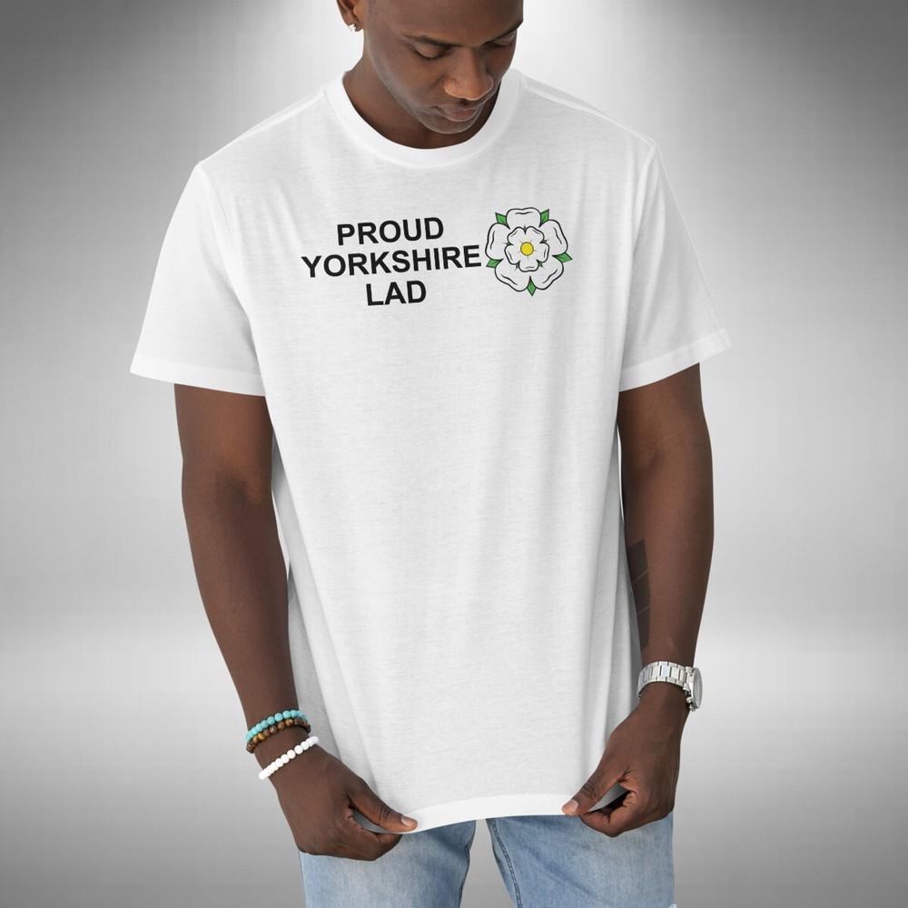 

Proud Yorkshire Lad Men s T-Shirt Funny Bradford Leeds Sheffield Hull York S