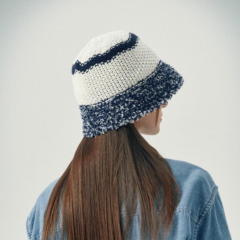 Allincomplete Breeze Knit Bucket Hat Cream