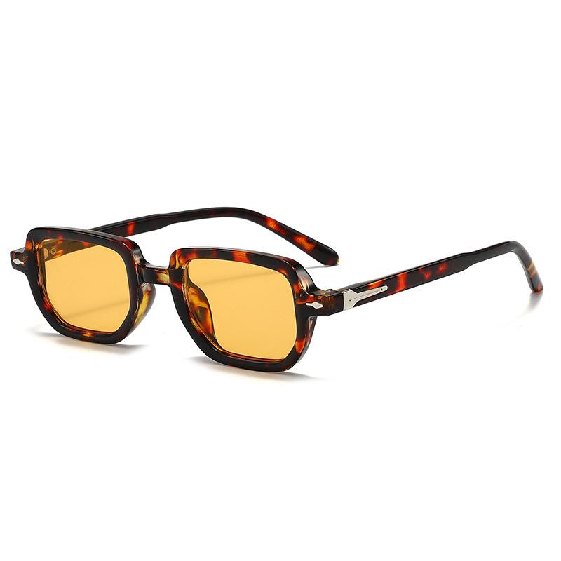 New square sunglasses European and American retro arrow-shaped rivet glasses fashion sunglasses women's sunglasses