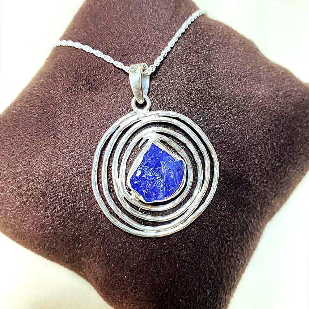 Roher Tansanit-Anhänger mit Kette, reines 925er Sterlingsilber, handgefertigter Schmuck
