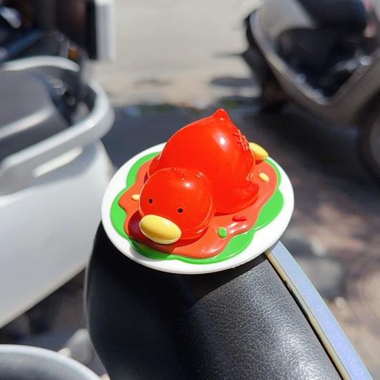 Roast Duck Decoration Color Changing Duck Temperature Sensitive Duck Figurine with UV Sensitivity for Desk