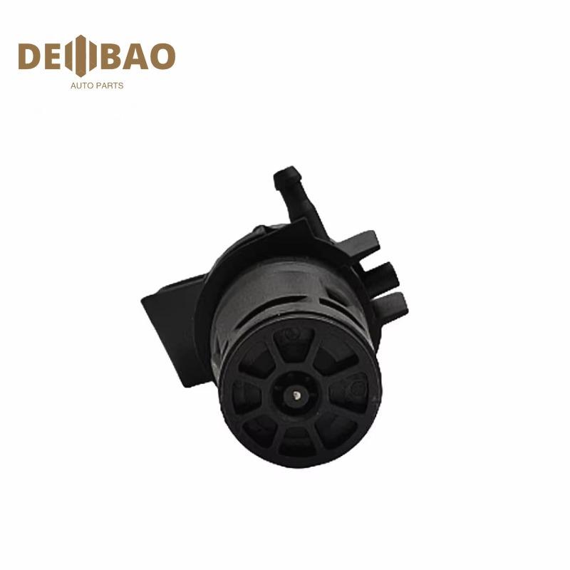 060210-4631 Front Windshield Wiper Washer Water Pump Jet Motor For Mitsubishi PAJERO V73 V77 Montero Limited 3.8L MN117839