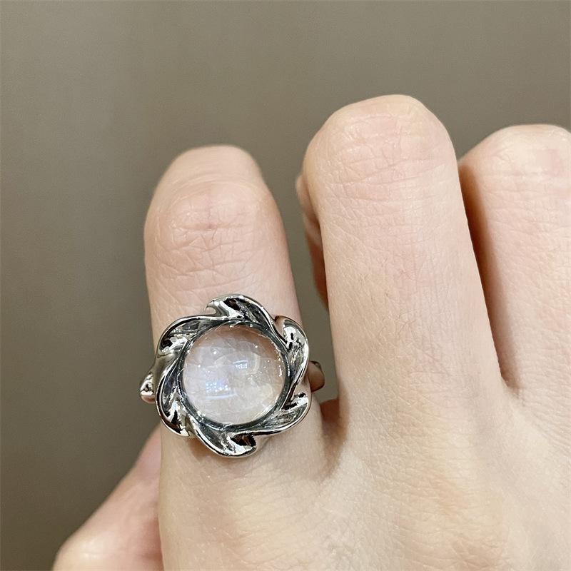 Mondstein Offener Ring Damen Nischen Design Opal Französische Persönlichkeit Süß Und Kühl Edelstein Zeigefinger Ring