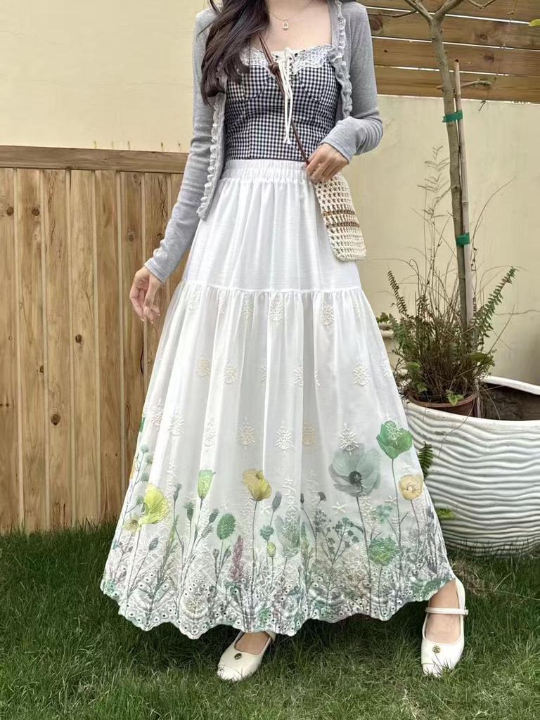 Women's Winter Embroidered High-Waist A-line Skirt with Hollow Print